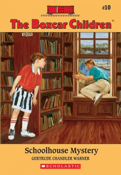 Schoolhouse mystery / Gertrude Chandler Warner ; illustrations, David Cunningham.